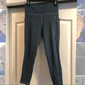 Salutation Stash Pocket II Textured 7/8 Tight- small